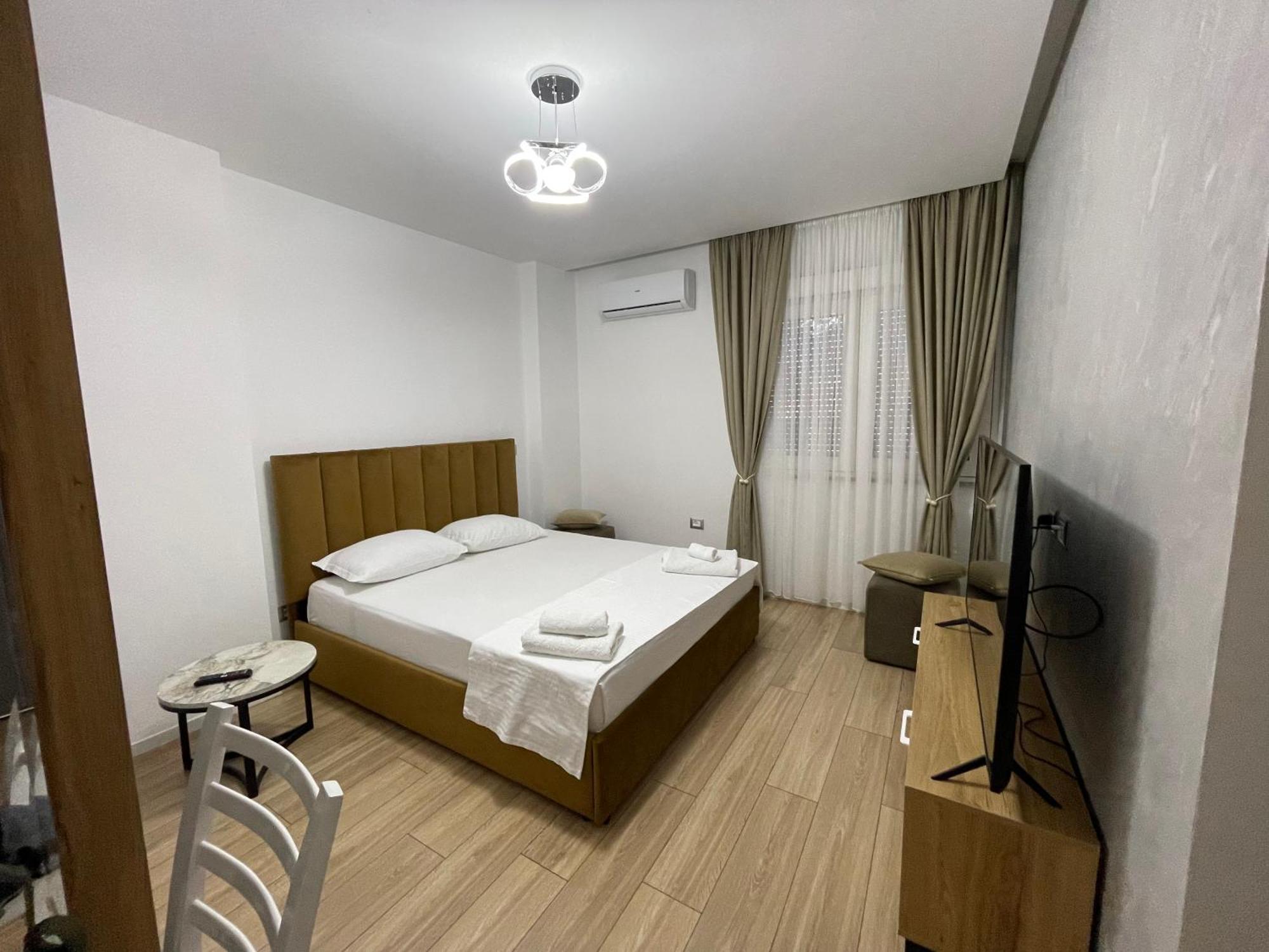 Studio City Center Tirana Buitenkant foto